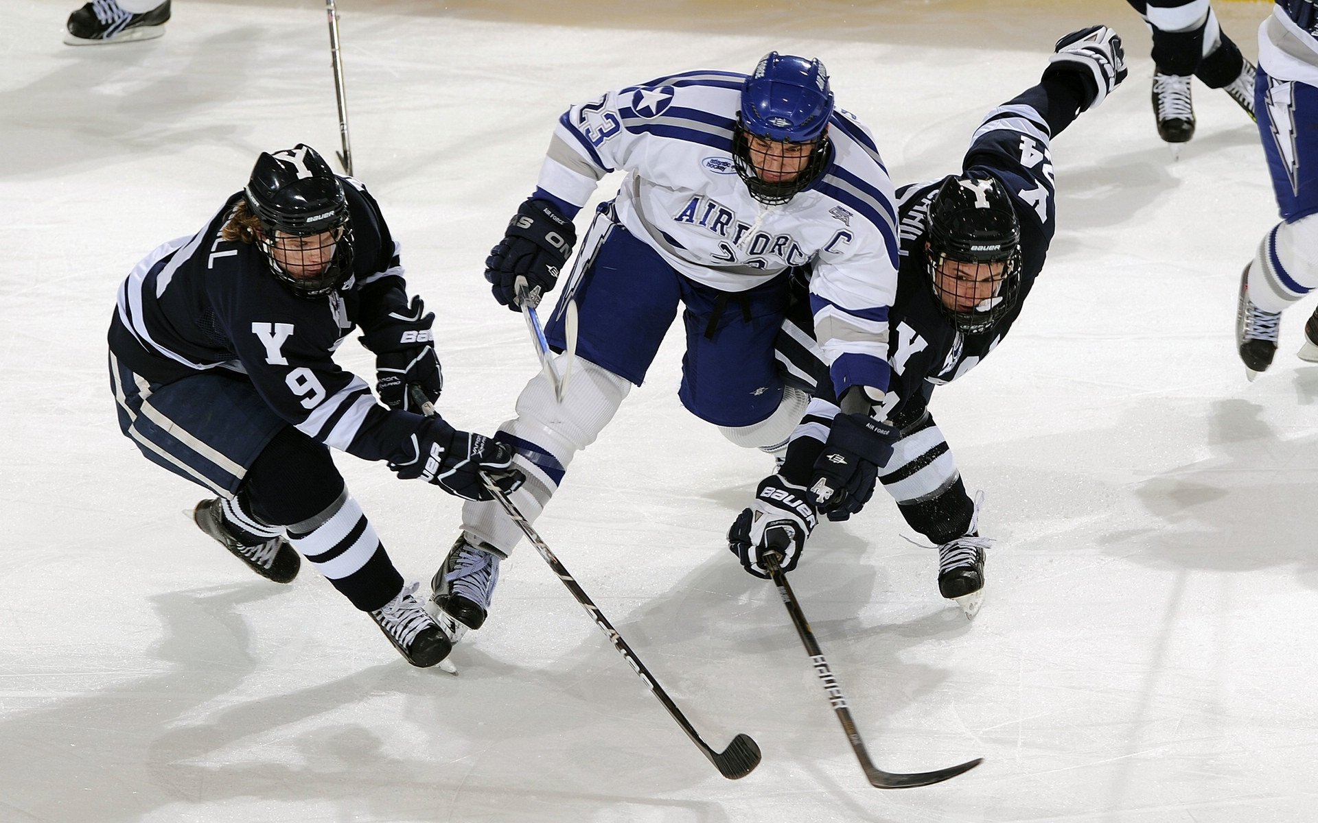 九游娱乐APP-世界羽毛球锦标赛 中国队力争夺冠，羽毛球世锦赛中国金牌